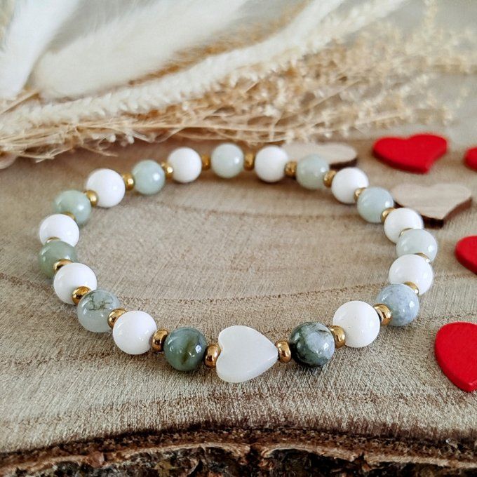 Bracelet cœur en nacre pierres Jade et Agate blanche